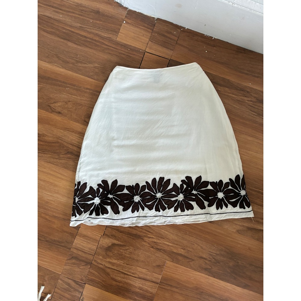 Ann Taylor VTG Y2K  White Cotton Embroidered Floral Border Midi Skirt Size 12‎